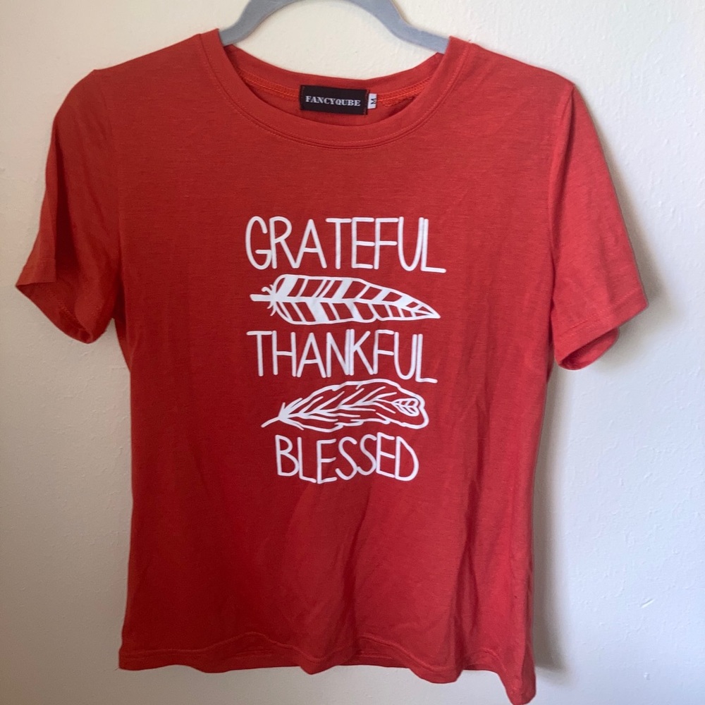 NOVELTY FALL T-SHIRT